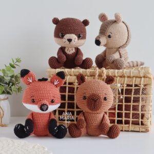 Coleção Fauna Brasileira Parte 1 - Tatu, Capivara, Lobo-guará e Ariranha - Receita de Amigurumi em PDF